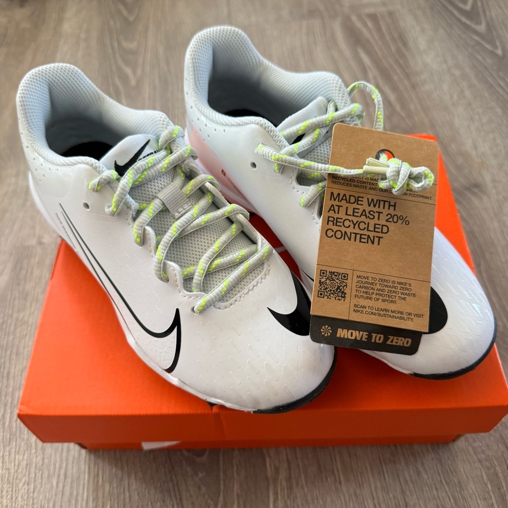 Nike White and Black Softball Cleats